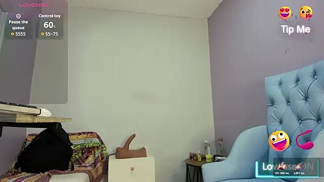 Snapshot of _candy_jade_ chatting on 11-16-25, 11:38 candy jade online show from 11-16-25, 11:38