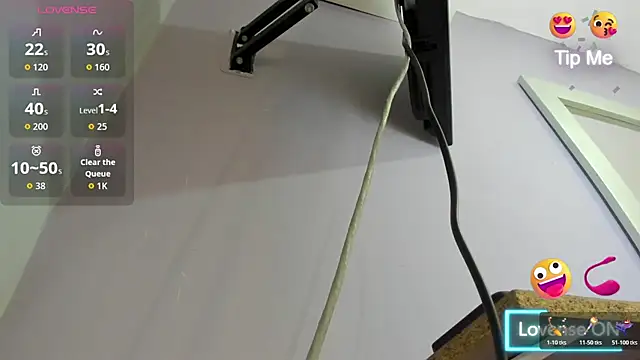 Snapshot of _candy_jade_ chatting on 11-19-25, 11:54 candy jade online show from 11-19-25, 11:54