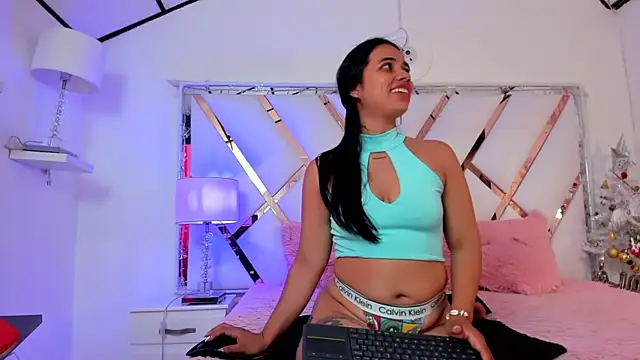 naughty  sara online show from 12-30-24, 06:27