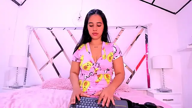 naughty  sara online show from 02-12-25, 02:21