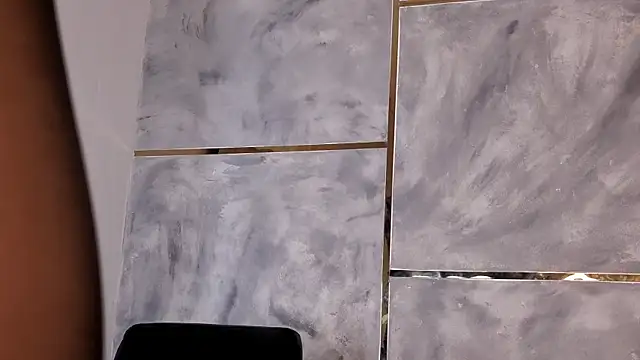 Ellaochoa online show from 07-21-26, 11:45