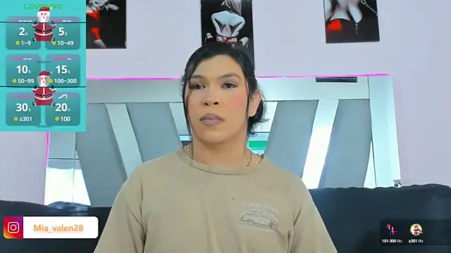 miavalentinaaa online show from 12-14-24, 02:01