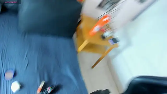 miavalentinaaa online show from 02-04-25, 12:19