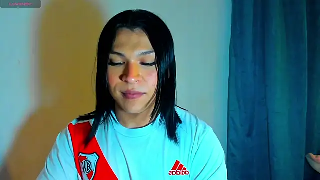 miavalentinaaa online show from 11-06-25, 12:22