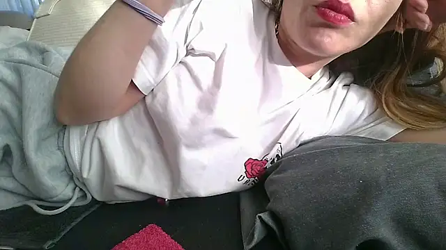 KarolinaReaper online show from 02-03-25, 02:13