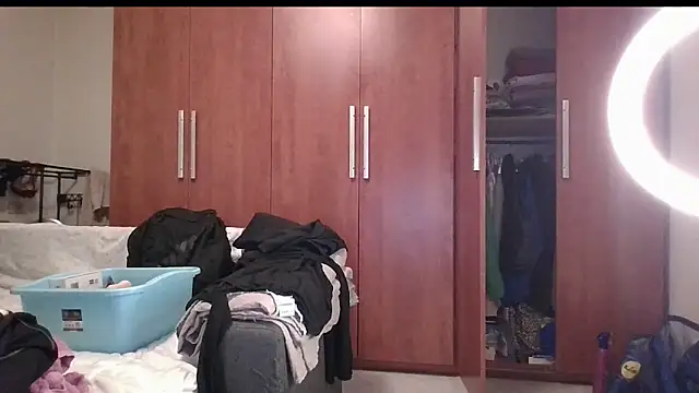 KarolinaReaper online show from 03-07-25, 08:33