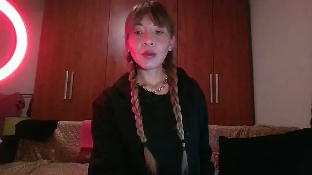 KarolinaReaper online show from 10-23-25, 03:55