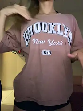 Carolinen online show from 02-28-26, 04:08