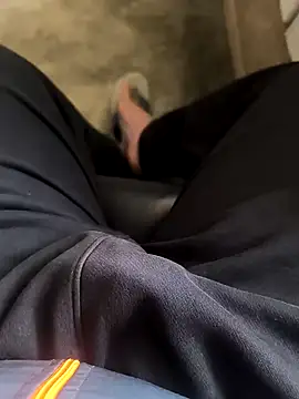 Snapshot of rana9639_1 chatting on 02-09-25, 05:19 rana9639 1 online show from 02-09-25, 05:19