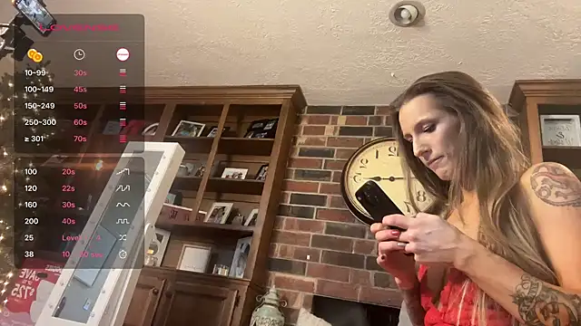 Snapshot of Dani_Dragon69 chatting on 12-16-24, 07:21 Dani Dragon69 online show from 12-16-24, 07:21