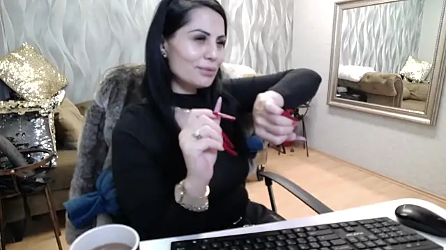 Sara Poison online show from 11-02-25, 03:20