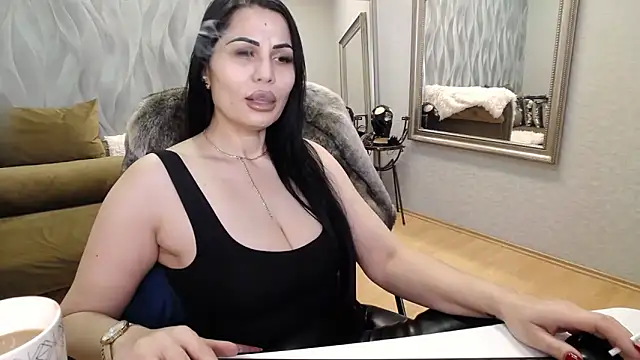 Snapshot of Sara_Poison chatting on 02-09-26, 03:21 Sara Poison online show from 02-09-26, 03:21