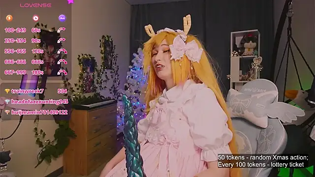 Snapshot of koshkasenpai chatting on 12-15-24, 04:04 koshkasenpai online show from 12-15-24, 04:04