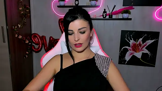 KayWuds online show from 03-07-25, 10:35