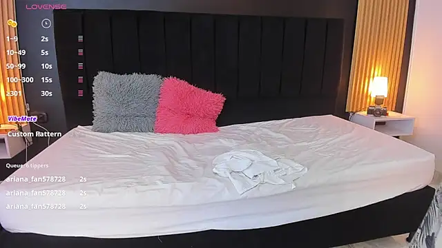 sweetsofia18 online show from 01-28-25, 10:23