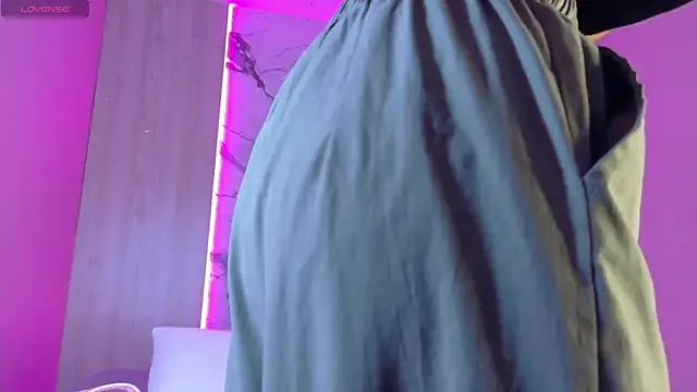 Charlotte Love10 online show from 11-20-25, 12:16