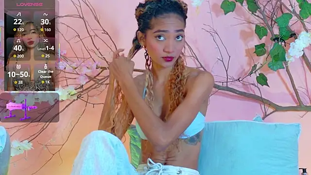 Charlotte Love10 online show from 03-25-26, 12:00