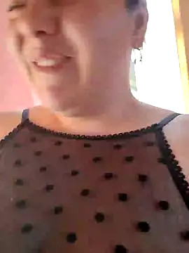 Snapshot of Molly_Greyy chatting on 12-07-24, 08:22 Molly Greyy online show from 12-07-24, 08:22