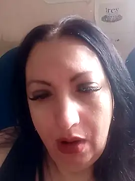 Veronica-Celie online show from 06-01-26, 07:43