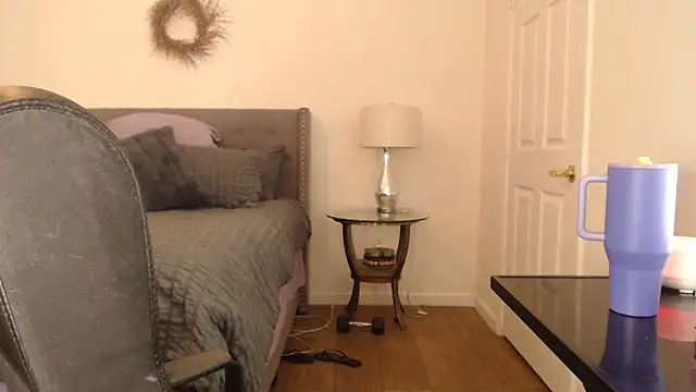 AlyssiaAmoreXO online show from 09-16-25, 07:04