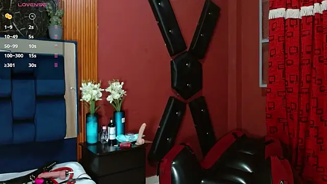 Snapshot of ValentinaThomas chatting on 01-23-25, 08:02 ValentinaThomas online show from 01-23-25, 08:02