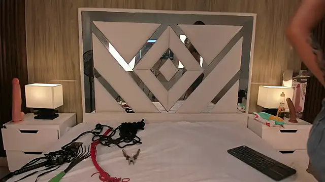 Snapshot of ValentinaThomas chatting on 10-04-25, 07:12 ValentinaThomas online show from 10-04-25, 07:12