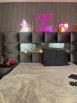 MilaMaaay online show from 03-27-26, 06:07