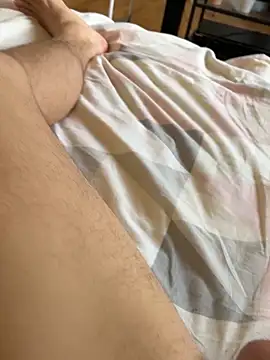 Snapshot of lescro95_ chatting on 03-10-26, 01:16 lescro95 online show from 03-10-26, 01:16