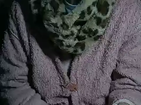 Snapshot of VeneRed chatting on 03-20-26, 05:51 VeneRed online show from 03-20-26, 05:51