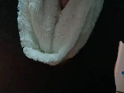 Snapshot of VeneRed chatting on 03-31-26, 06:08 VeneRed online show from 03-31-26, 06:08