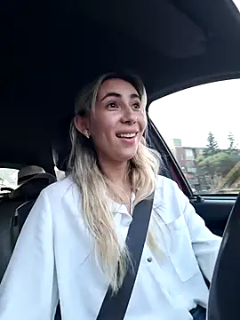 Scarlett Khan online show from 02-02-25, 11:00