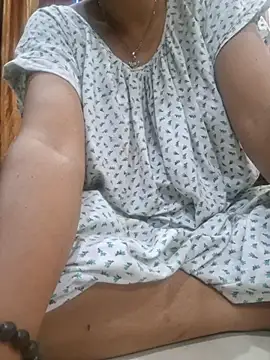 Snapshot of Melody_Shyla chatting on 09-27-25, 11:54 Melody Shyla online show from 09-27-25, 11:54