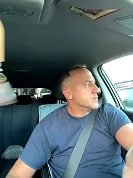 Snapshot of Lecatore80 chatting on 10-06-25, 04:37 Lecatore80 online show from 10-06-25, 04:37