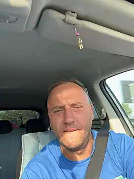 Snapshot of Lecatore80 chatting on 10-08-25, 02:58 Lecatore80 online show from 10-08-25, 02:58