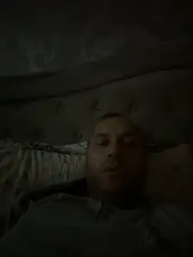 Snapshot of Lecatore80 chatting on 10-30-25, 07:47 Lecatore80 online show from 10-30-25, 07:47