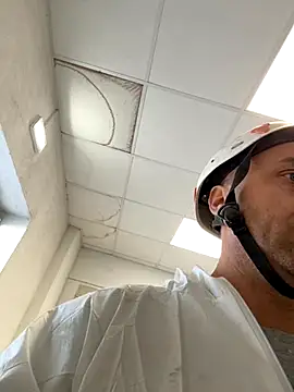 Snapshot of Lecatore80 chatting on 11-11-25, 12:49 Lecatore80 online show from 11-11-25, 12:49