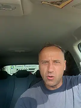 Snapshot of Lecatore80 chatting on 06-29-26, 03:34 Lecatore80 online show from 06-29-26, 03:34