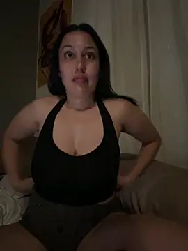 Snapshot of lonelylexxxie chatting on 10-14-25, 06:14 lonelylexxxie online show from 10-14-25, 06:14