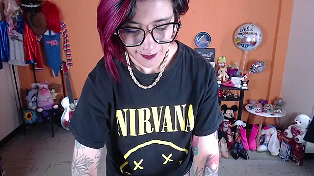 MissMiia2 online show from 01-15-25, 03:18