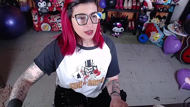 MissMiia2 online show from 09-18-25, 03:03