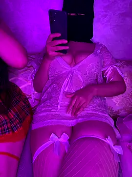 Rawan-The-Queen online show from 11-25-25, 03:17