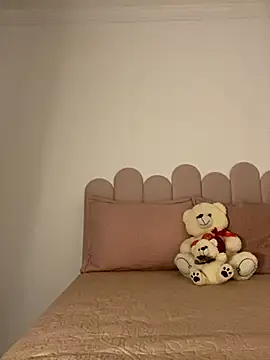 cleolimahot3 online show from 10-30-25, 05:46