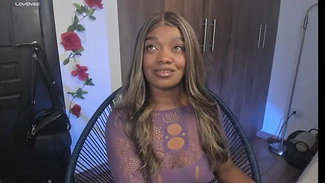 Im Maria online show from 01-14-25, 01:04