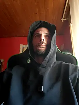 Guy4ladys69 online show from 04-24-26, 12:18