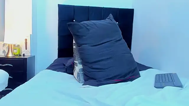 kathyajhonss online show from 02-23-25, 02:40