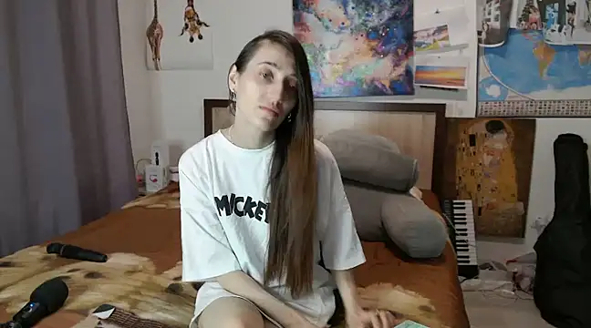 Snapshot of Iren chatting on 03-06-25, 01:27 Iren online show from 03-06-25, 01:27