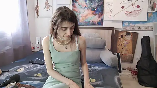 Snapshot of Iren chatting on 03-18-25, 06:36 Iren online show from 03-18-25, 06:36