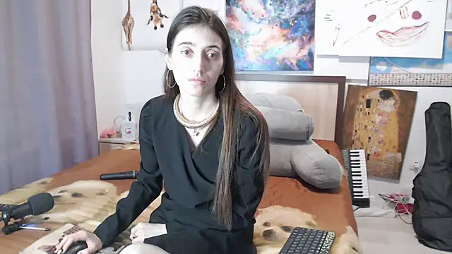 Snapshot of Iren chatting on 03-22-25, 12:49 Iren online show from 03-22-25, 12:49