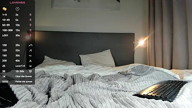 Snapshot of jesssicamooon chatting on 03-02-25, 10:27 jesssicamooon online show from 03-02-25, 10:27