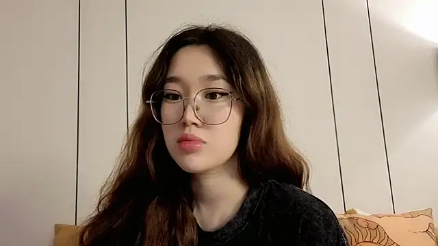 Jennatyan online show from 06-19-26, 03:55
